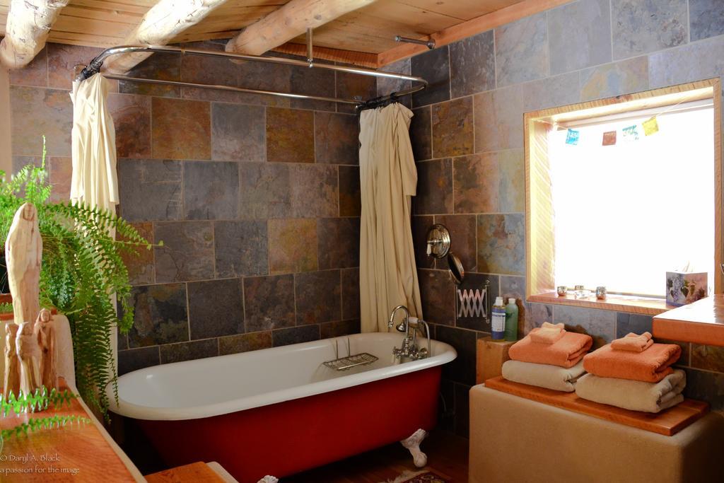 Casa Gallina - An Artisan Inn Taos Phòng bức ảnh